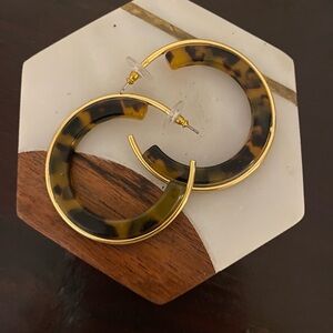 Tortoise & Gold Hoop Earrings • Minimal Chic Statement Hoops